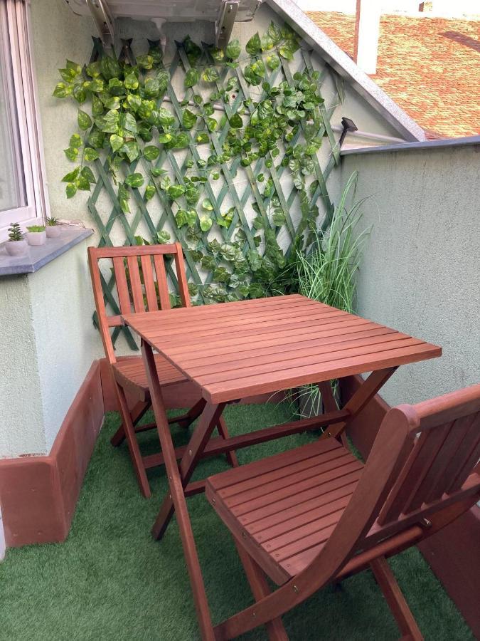 Apartmán Anavrin Apartman Free Parking Pětikostelí Exteriér fotografie